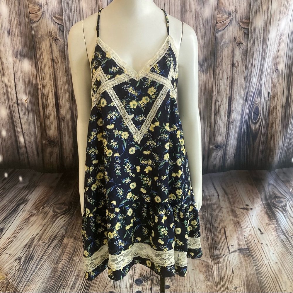 Floral & Lace Umgee Tunic/Dress